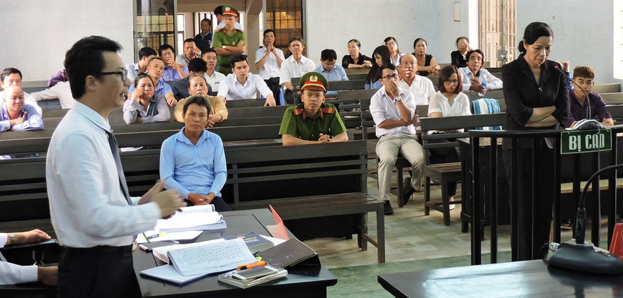 Hoãn xử phúc thẩm vụ Phó chánh án nhận hối lộ