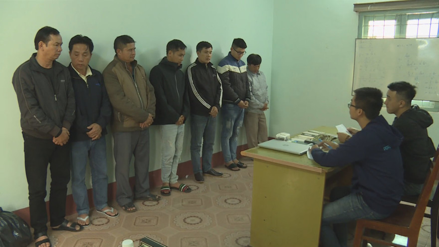 Nhóm đối tượng tại cơ quan điều tra