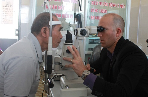 Các bệnh nhân được khám tại Bệnh viện Đa khoa tỉnh Đắk Lắk 