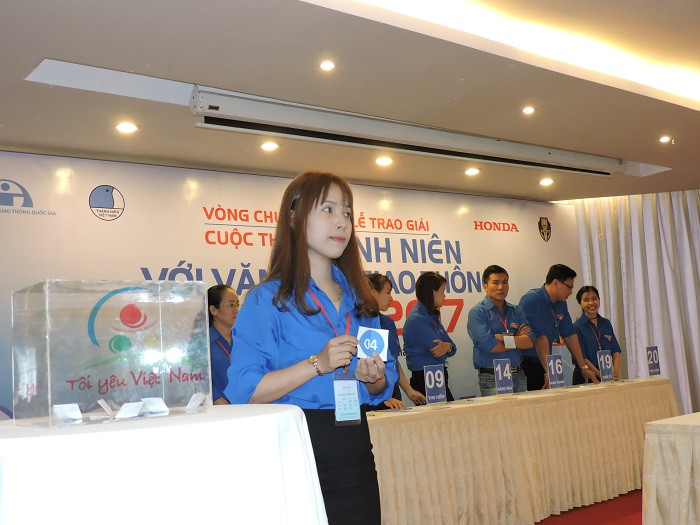 Các thí sinh tham dự cuộc thi