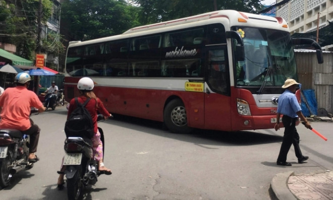 Xe Hãng Thành Bưởi hoạt động tại số hoạt động tại 419 phố Lê Hồng Phong (phường 2, quận 10)