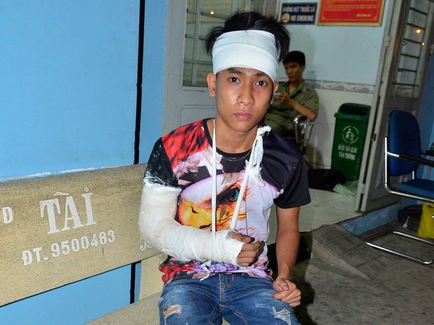 Lê Trung Tính bị các vết thương ở đầu, tay và chân.