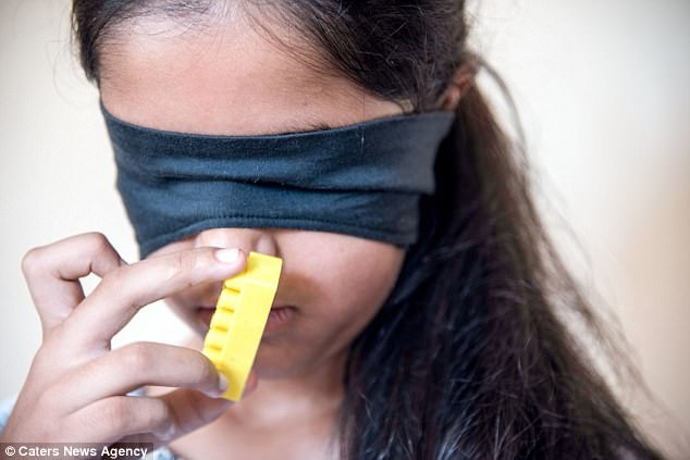 Kỳ lạ, cô gái 11 tuổi ngửi được màu sắc