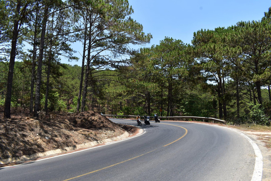 Một khúc cua trên đèo Prenn