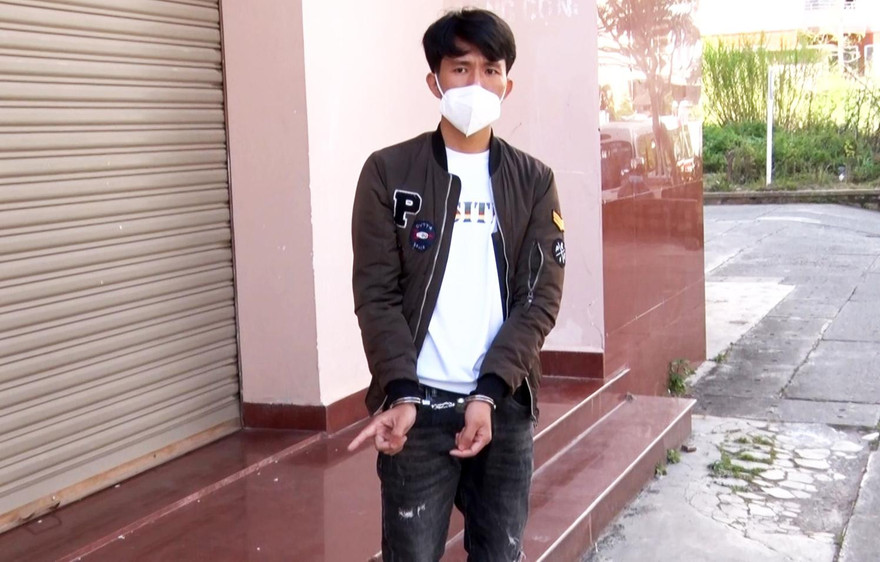 Đặng Công Khanh tại hiện trường vụ lừa đảo chiếm đoạt tài sản