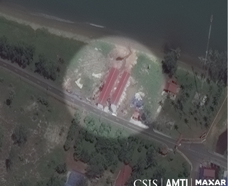 Hình ảnh vệ tinh cho thấy hai khu nhà mới được xây ở căn cứ hải quân Ream. (Ảnh: CSÍ)