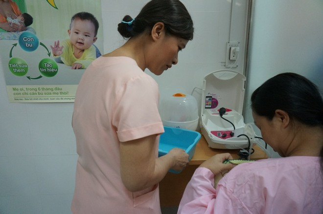 Bà mẹ hiến sữa sữa phải đảm bảo các tiêu chí sức khỏe mạnh, từ 18 tuổi trở lên, không hút thuốc, sử dụng đồ uống có cồn…