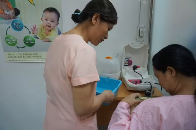 Bà mẹ hiến sữa sữa phải đảm bảo các tiêu chí sức khỏe mạnh, từ 18 tuổi trở lên, không hút thuốc, sử dụng đồ uống có cồn…