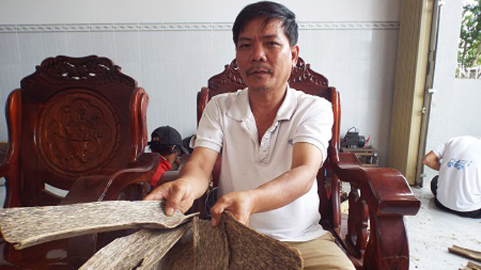 Trầm "sánh bì" được tạo ra từ vỏ cây dó bầu.