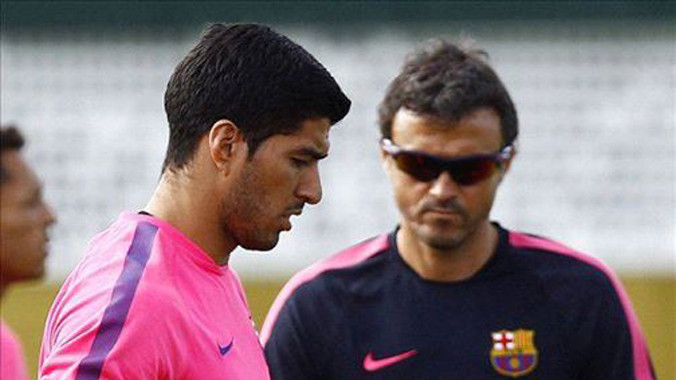 Enrique không muốn làm mất lòng Suarez.