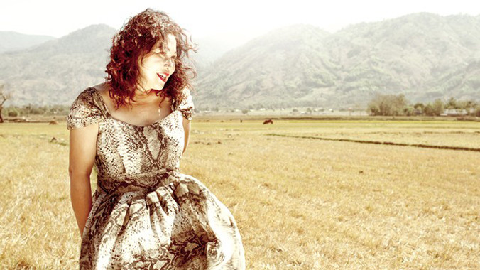 Âm nhạc sẽ chữa lành vết thương lòng cho “họa mi núi rừng”. Ảnh: TL.