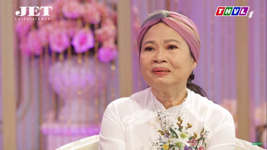 Nhà thơ Nguyễn Bính Hồng Cầu - con gái của cố thi sĩ Nguyễn Bính.