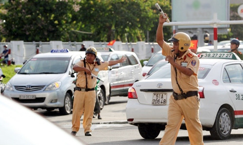 Khu vực sân bay Tân Sơn Nhất được dự báo sẽ là điểm nóng nhất về ùn tắc giao thông trong những ngày cao điểm Tết. Ảnh: Duy Trần.