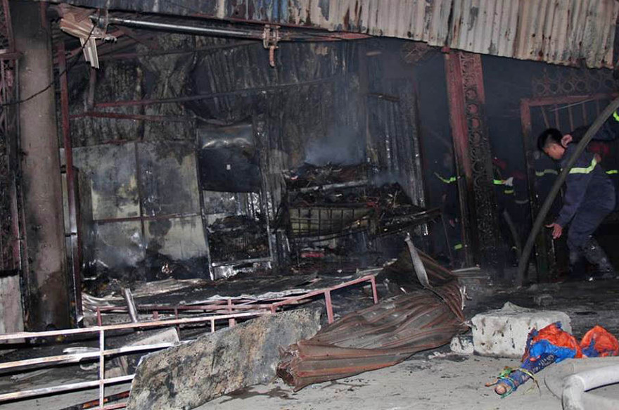 Hiện trường vụ cháy chợ Cầu Diễn.