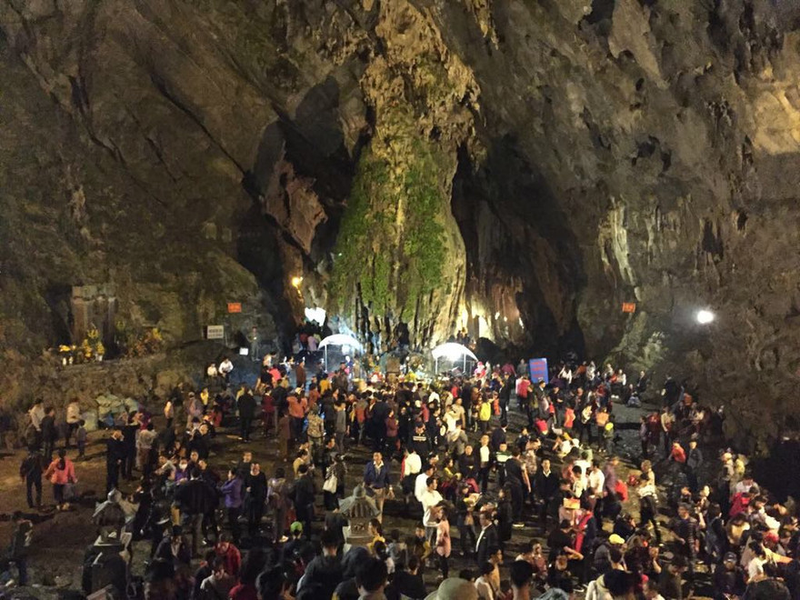 Bộ trưởng VHTTDL đề nghị chấn chỉnh một loạt vấn đề quản lý và tổ chức lễ hội