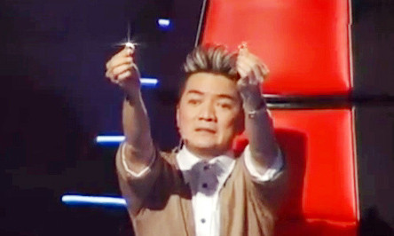 Đã hết thời Đàm Vĩnh Hưng khoe nhẫn kim cương, đồ hàng hiệu?