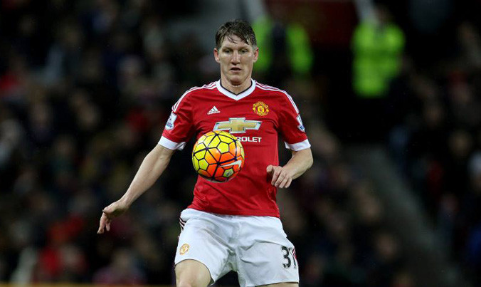 Dấu hỏi lớn cho tương lai của Schweinsteiger ở M.U