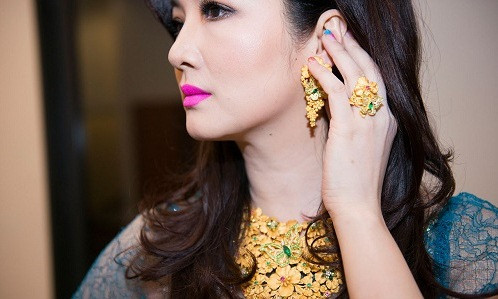 Hoa hậu Đền Hùng Giáng My trở thành đại sứ cho cuộc thi Nữ hoàng đá quý.