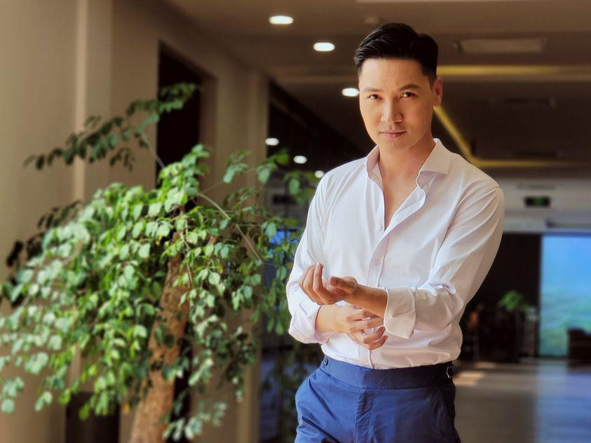 Diễn viên Mạnh Trường trở lại làm soái ca trong phim mới