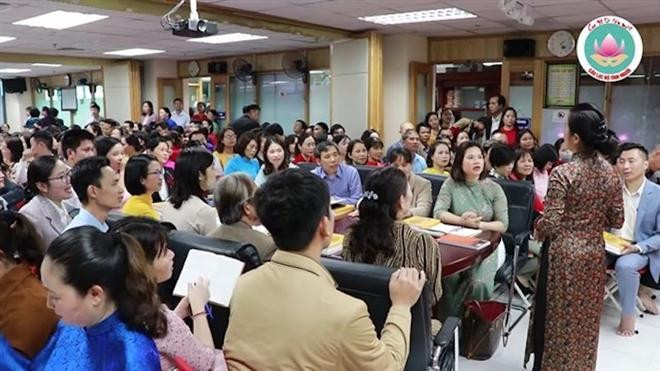 Hoạt động của CLB Tình người khiến dư luận lo lắng về sự u mê trong thực hành tín ngưỡng