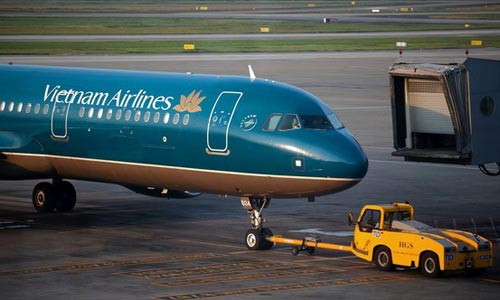 Vietnam Airlines dự kiến sẽ được giao dịch trên UPCoM từ đầu năm 2017 với vốn hóa ngày đầu tiên lên sàn đạt 1,5 tỷ USD. Ảnh: Bloomberg