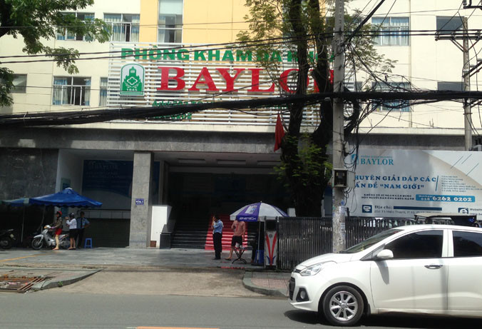 "Tuýt còi" hàng loạt phòng khám có yếu tố nước ngoài