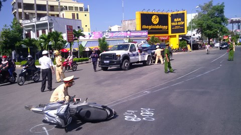 Thực nghiệm hiện trường vụ tai nạn liên hoàn do Viện trưởng VKSND huyện gây ra