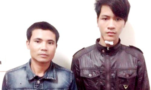 Bằng và Thanh tại cơ quan điều tra. Ảnh: Công an cung cấp