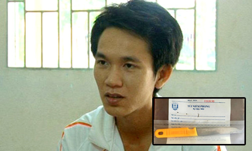 Nguyễn Mạnh Tùng cùng con dao gây án