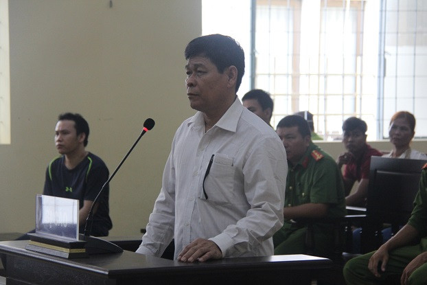 Bị cáo Hữu Bê tại tòa hôm nay 22/5. Ảnh: VT