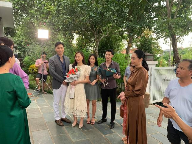 Cảnh quay trong tập cuối "Hương vị tình thân" được hé lộ. 