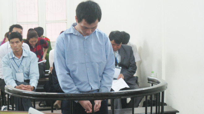 Hà Huy Thường trước vành móng ngựa