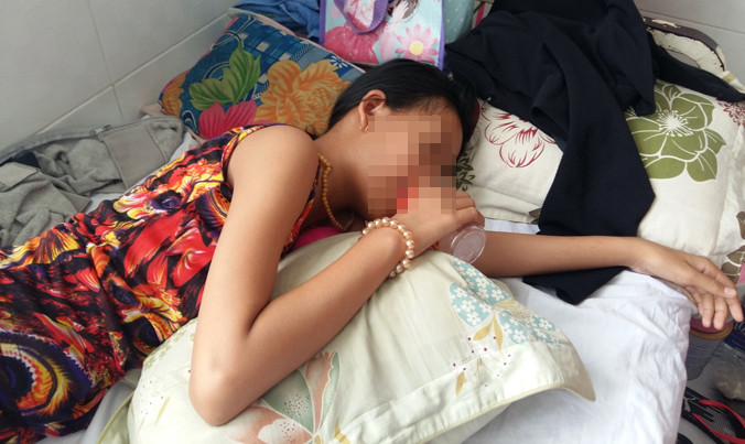 Em Bùi H. T đang điều trị tại bệnh viện Nhi đồng Cần Thơ. 