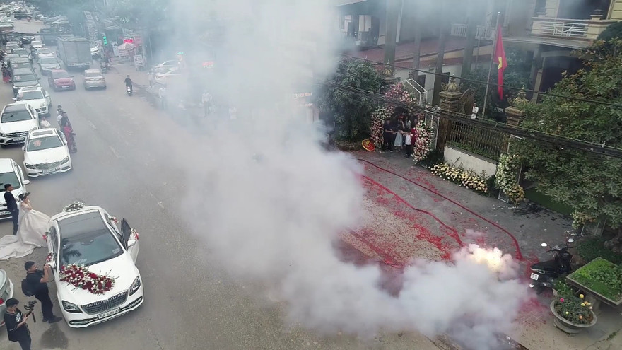 Vụ đốt pháo tại đám cưới huyện Sóc Sơn đầu năm 2020. Ảnh minh họa