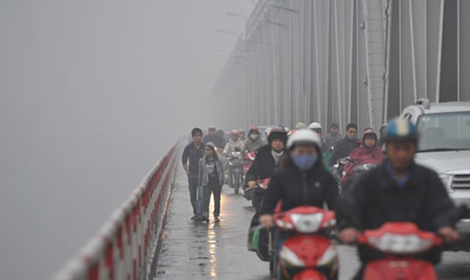 Hôm nay các tỉnh Bắc Bộ và Trung Trung Bộ tiếp tục mưa rét.