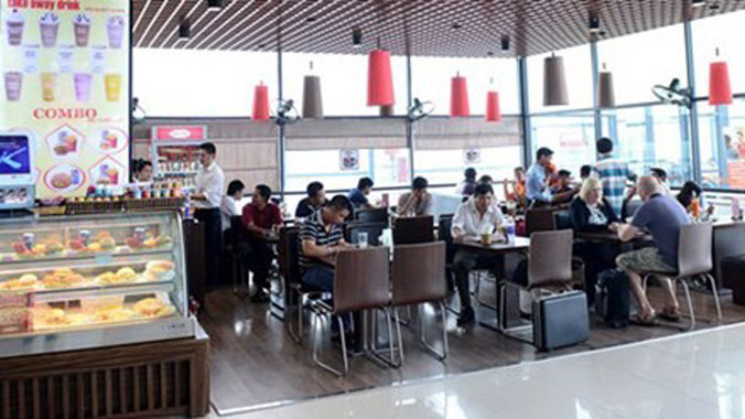 Mất Iphone, dây chuyền vàng ở sân bay Nội Bài