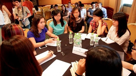 Bi hài chuyện sinh viên làm “sếp”