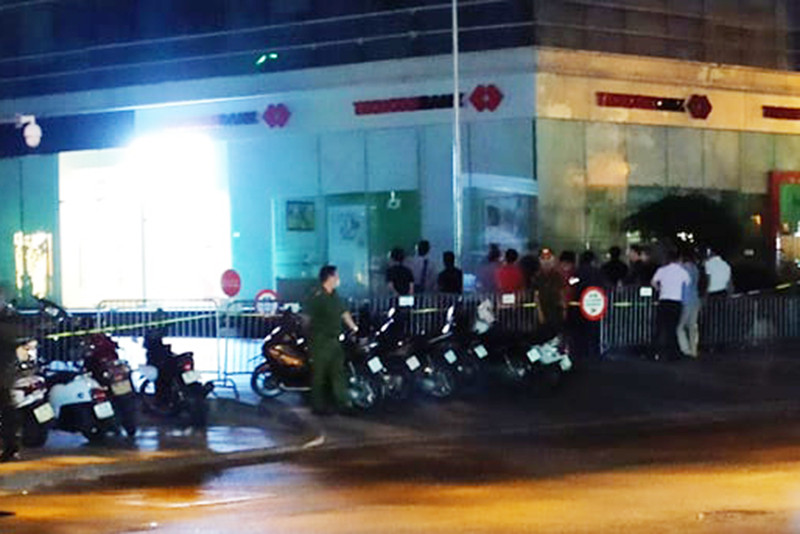 Lực lượng chức năng có mặt tại hiện trường