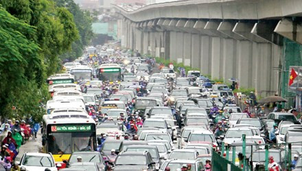 Hà Nội duyệt chi 2.000 tỷ để giảm ùn tắc