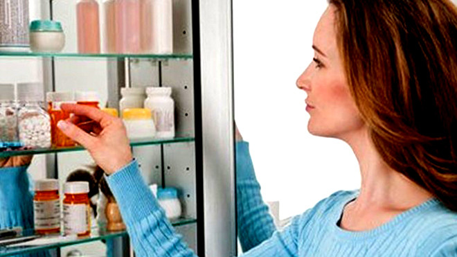 Tủ thuốc phòng bệnh ngày Tết