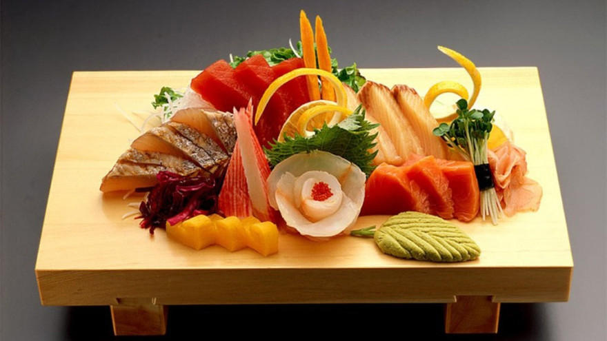 Hạn chế ăn rau sống, các món gỏi để phòng giun sán