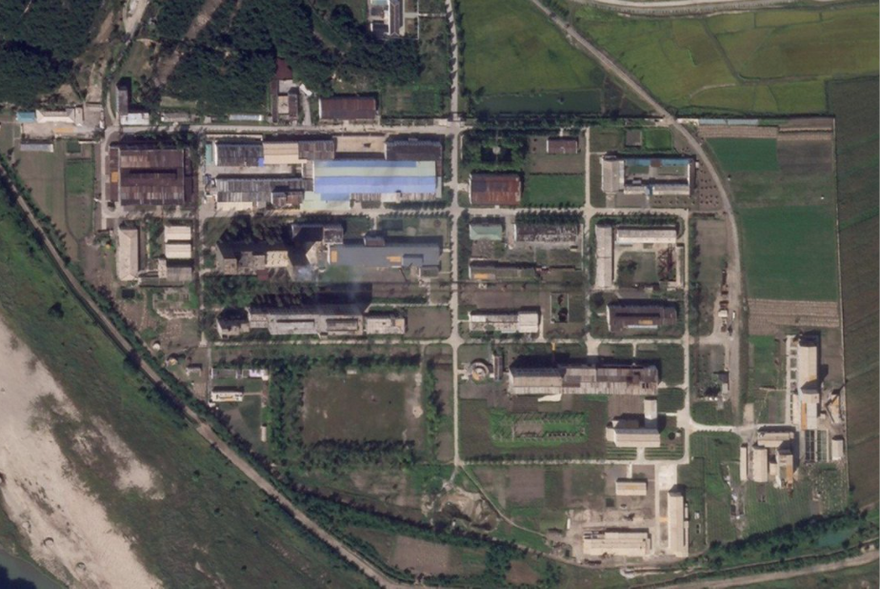 Ảnh vệ tinh chụp khu tổ hợp hạt nhân Yongbyon. (Ảnh: AP)