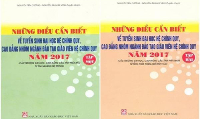 Cuốn sách bên phải dành cho các tỉnh phía Nam in sai mã ngành một số trường đại học.