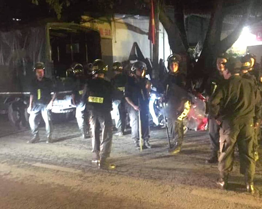 Cảnh sát có mặt tại hiện trường bắt giữ đối tượng gây án.