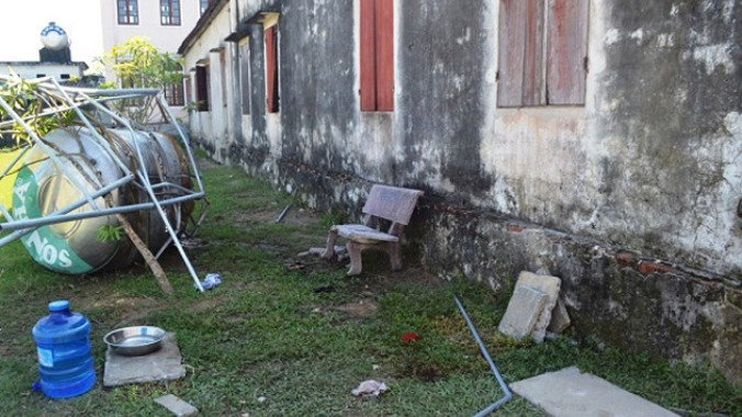 Hiện trường vụ rơi bồn nước