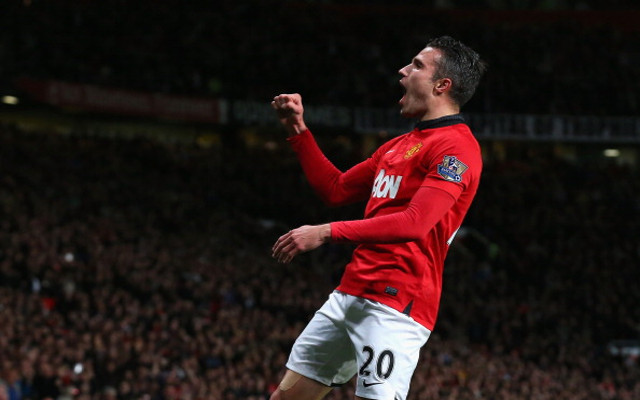 Van Persie từng có ý định trốn thoát khỏi tàu đắm Man United