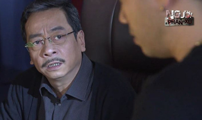 Hình ảnh NSND Hoàng Dũng trong phim "Người phán xử".