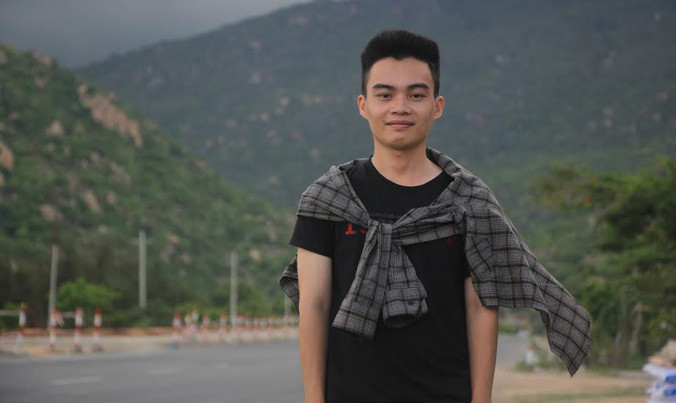 Tác giả Khánh Hưng, biên tập viên tạp chí Đại học Quốc gia TPHCM.