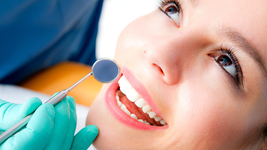 Phương thuốc hữu hiệu chữa chảy máu chân răng