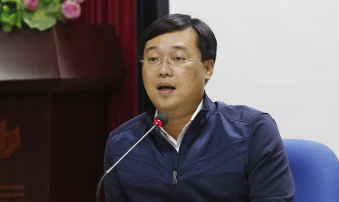 Anh Lê Quốc Phong - Bí thư thứ nhất T.Ư Đoàn, Chủ tịch Hội đồng Điều hành Quỹ Hỗ trợ tài năng trẻ Việt Nam, Chủ tịch Hội đồng bình chọn, chủ trì buổi họp.